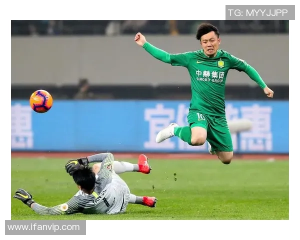 赛后分析:上海足球队与重庆足球队的比赛节奏与战术对比探讨